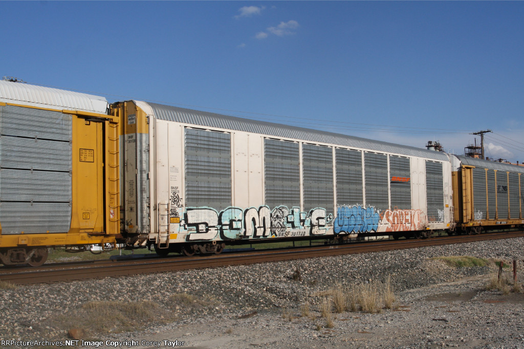 BNSF 301728